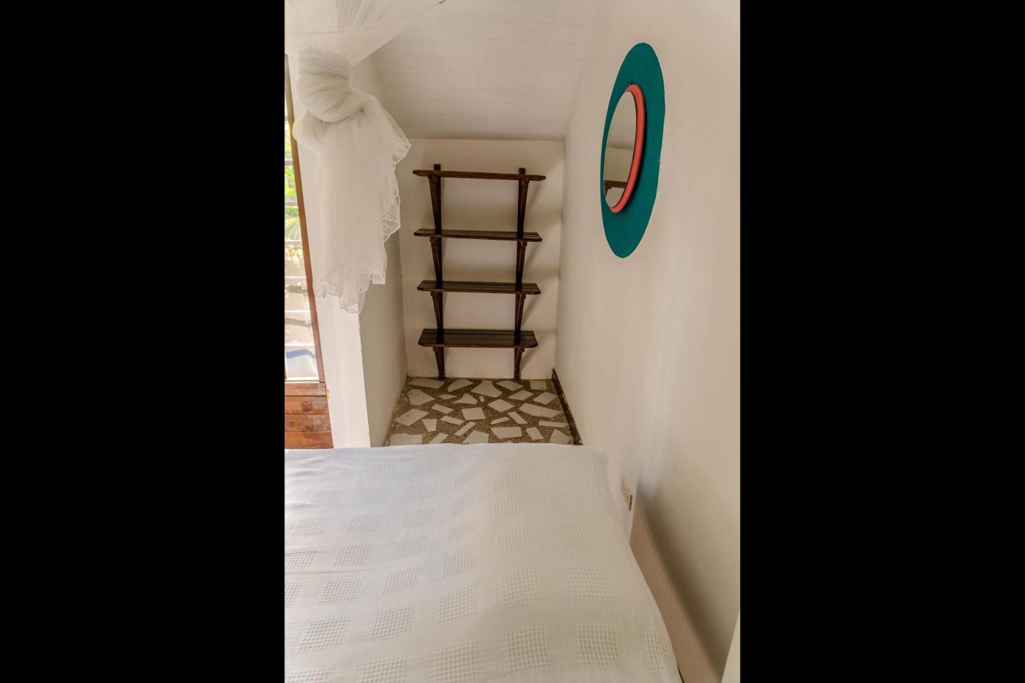 Los Robles Capurgana Hotel Стая снимка